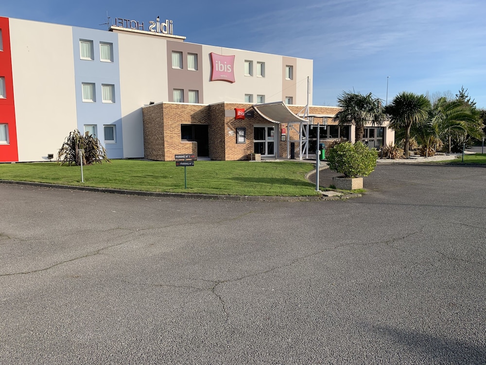 Ibis Auray 58/65