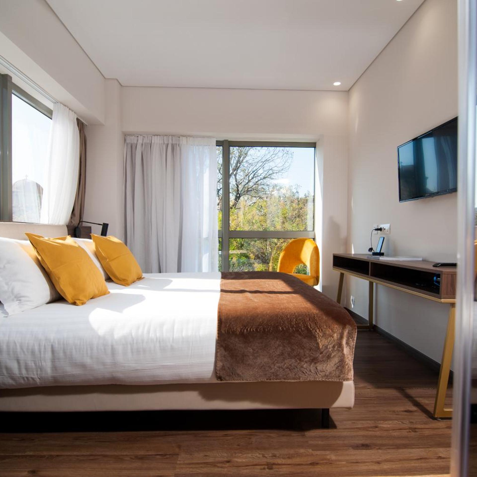 2 Bedrooms, Lifestyle, Suite, City View