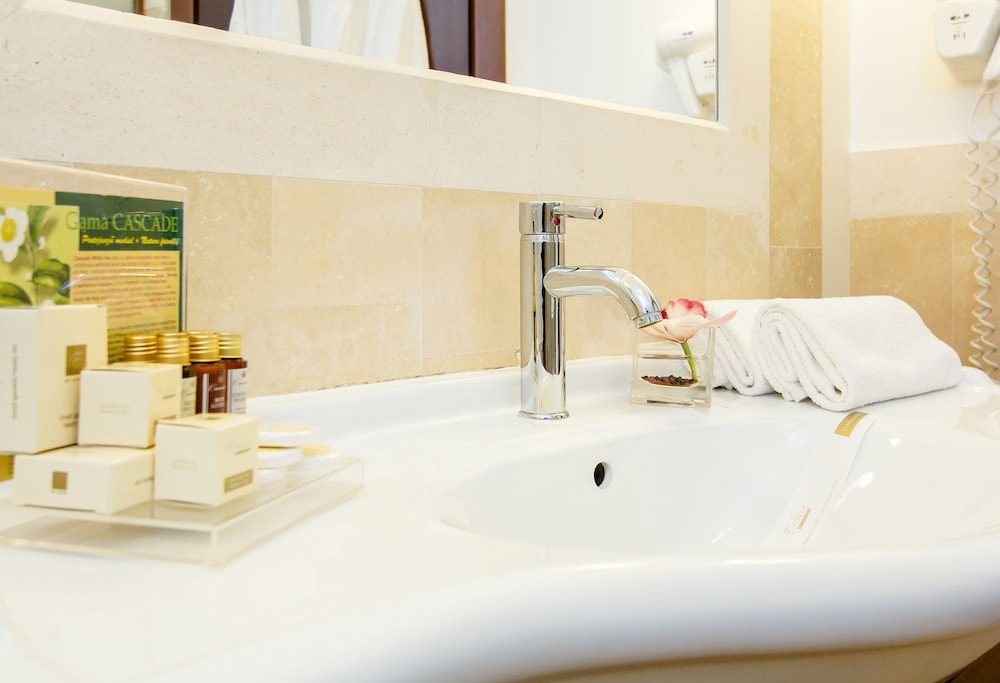 International Bucharest City Center Hotel 37/38