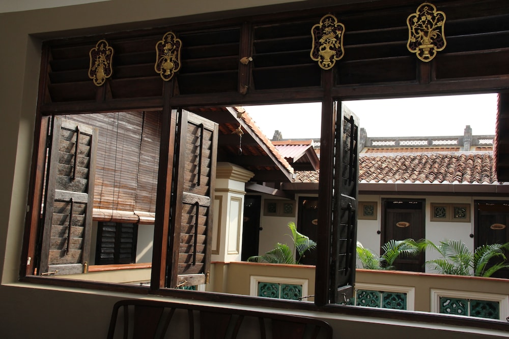 Ke-Lan-Tan House 13/69