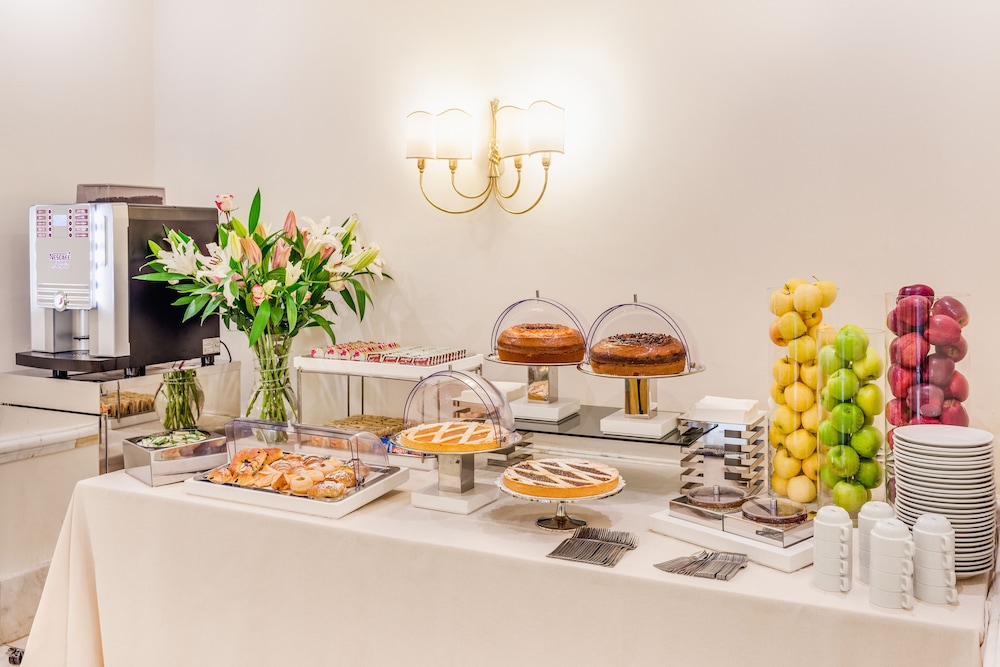 Raeli Hotel Archimede 34/44