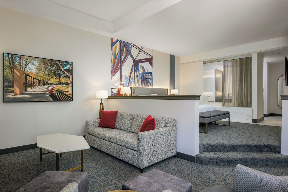 Hotel 43 40/60