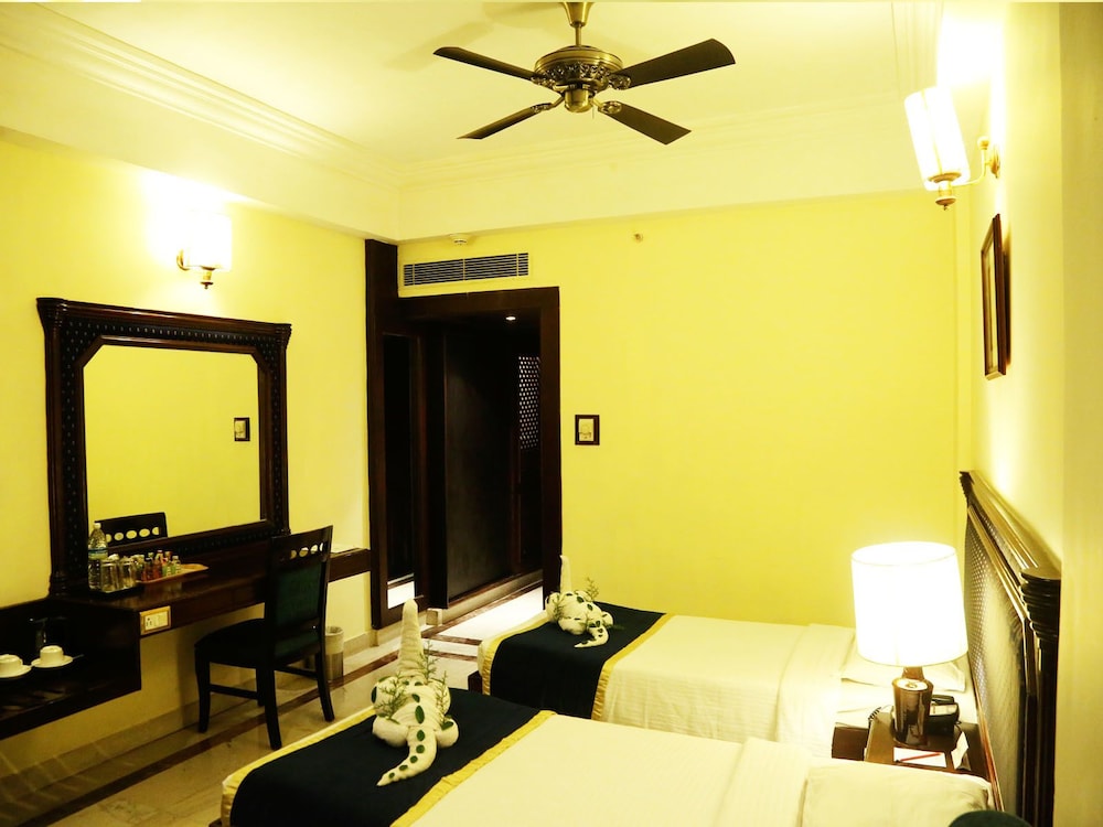 Anandha Inn Pondicherry 17/48