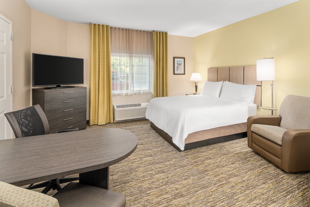 Candlewood Suites Destin Sandestin Area 18/62