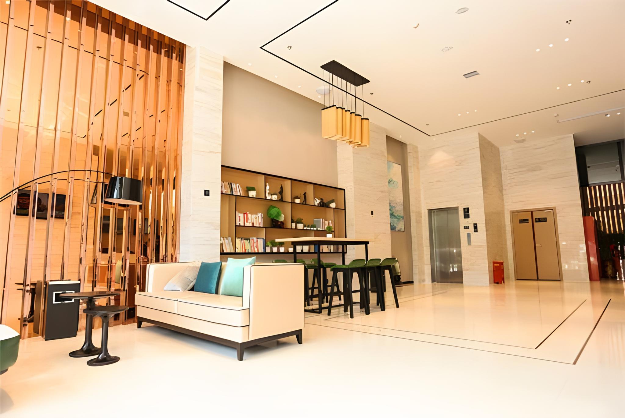 City Comfort Inn Xiantao First Middle School 39/52