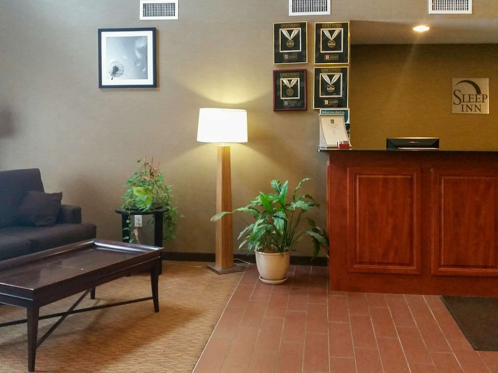 Sleep Inn & Suites Pleasant Hill - Des Moines 29/37
