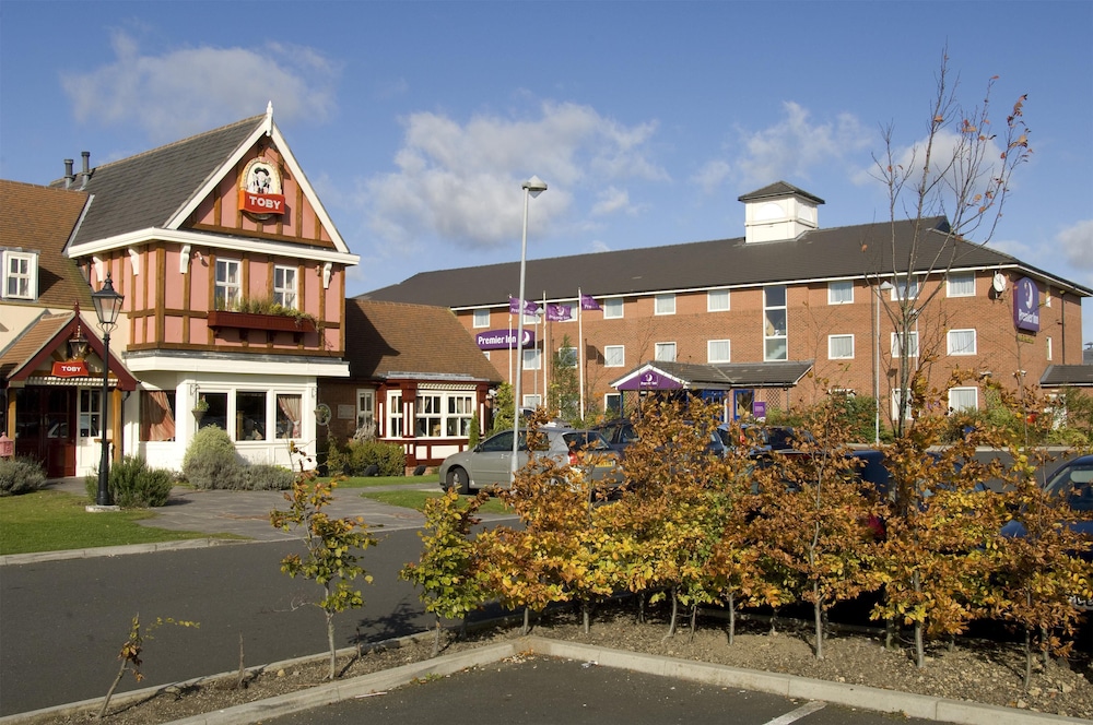 Premier Inn Newcastle (Washington) in WASHINGTON - UK