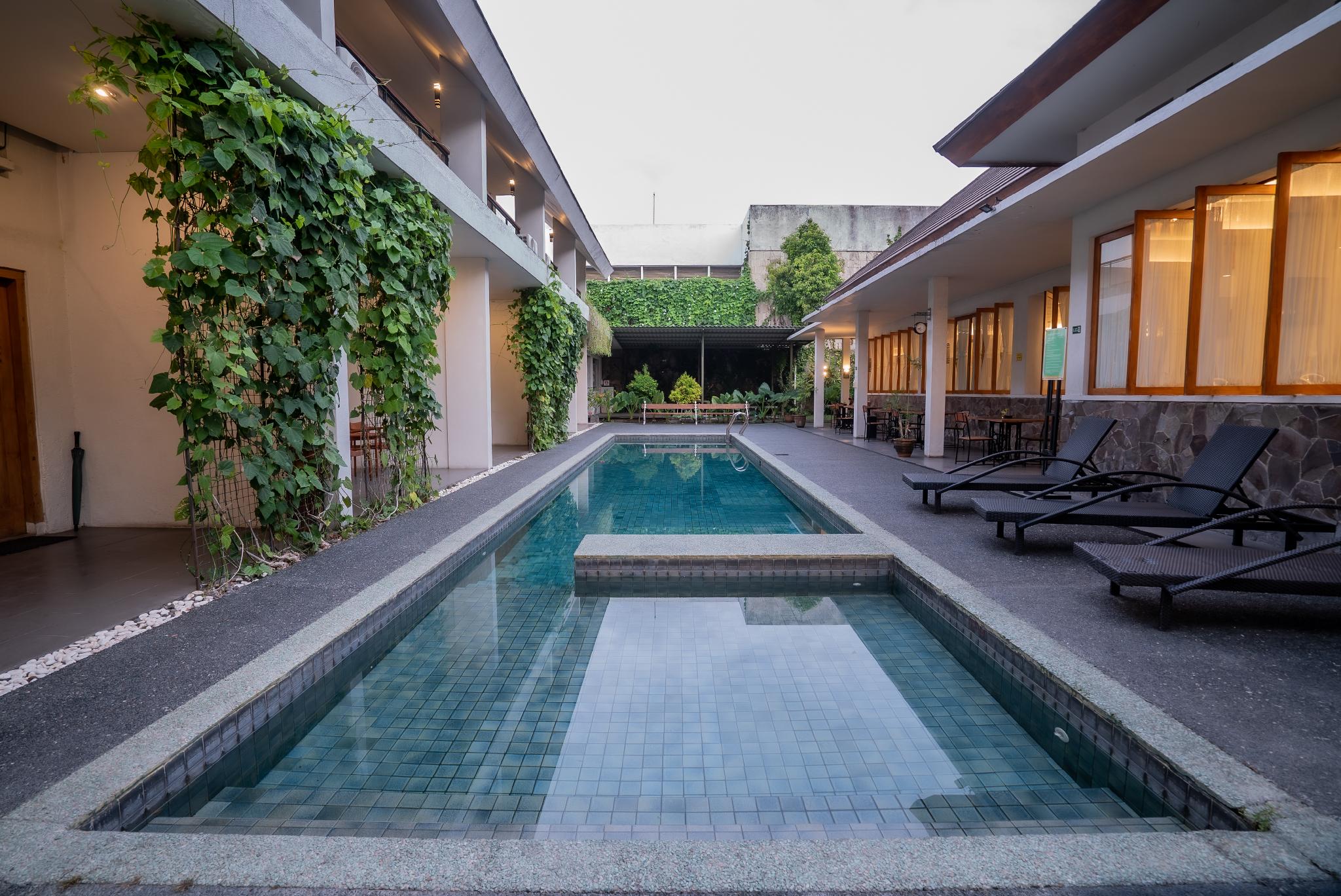 Hotel Blambangan 20/46