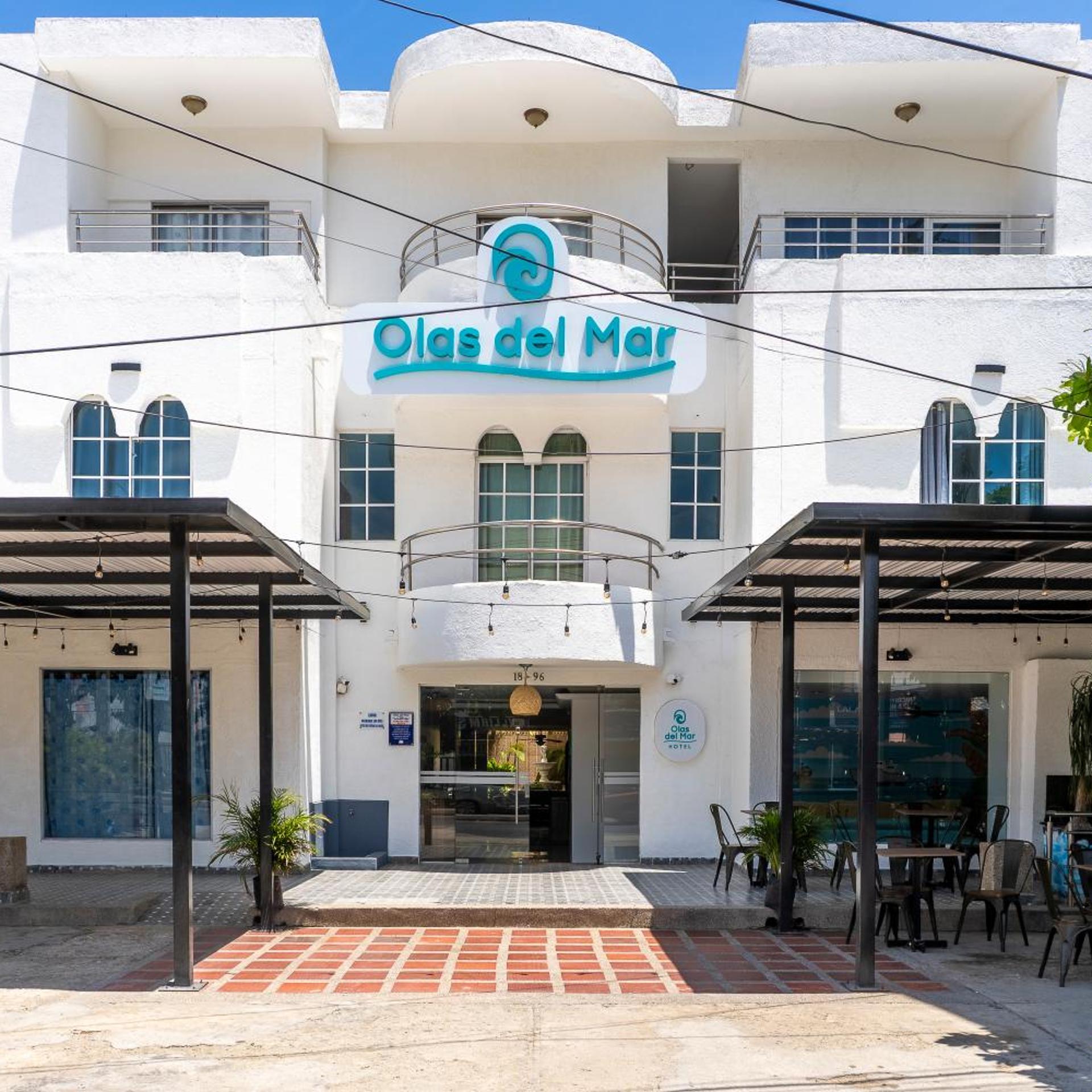 Hotel Olas del Mar 5/50
