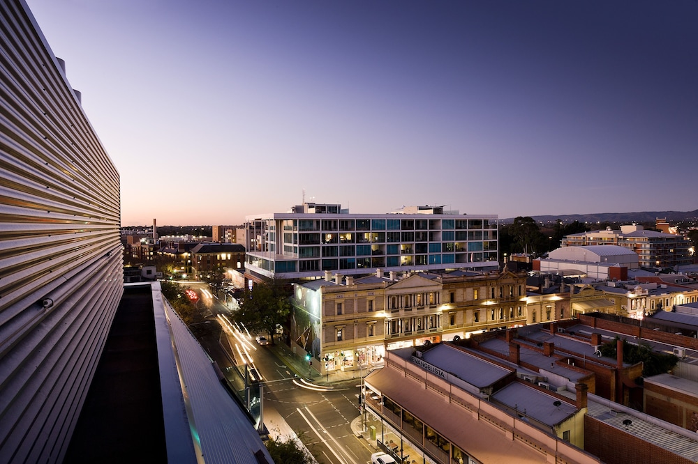 Majestic Roof Garden in ADELAIDE