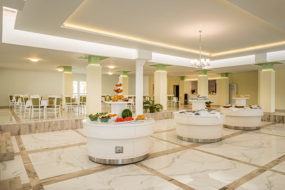 Perla Royal Hotel 9/27
