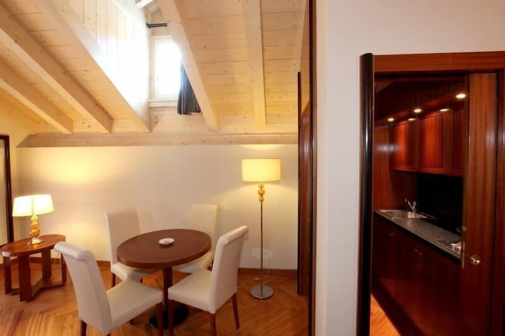Villa Madonna 22/25