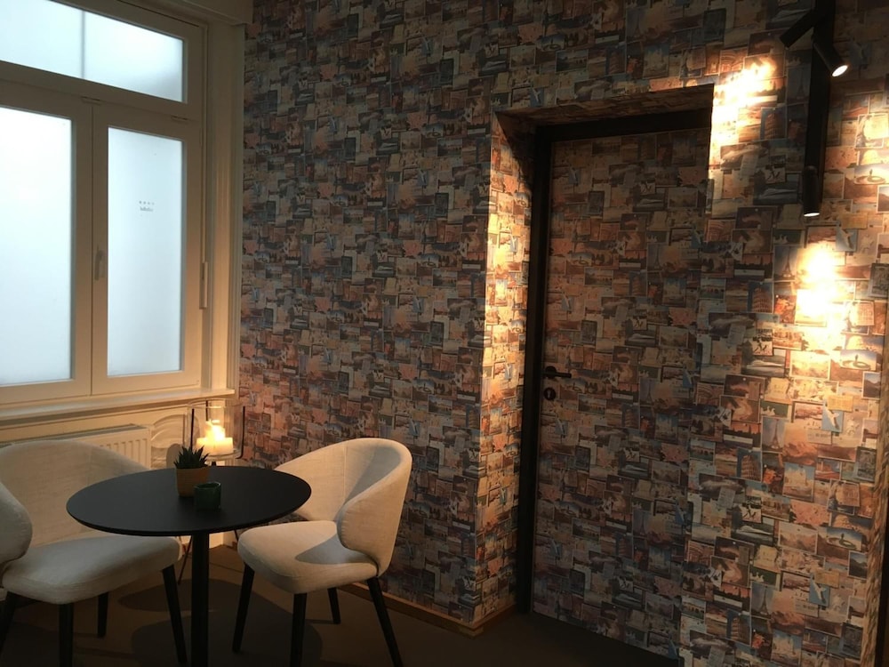 Louisa Hotel 27/57