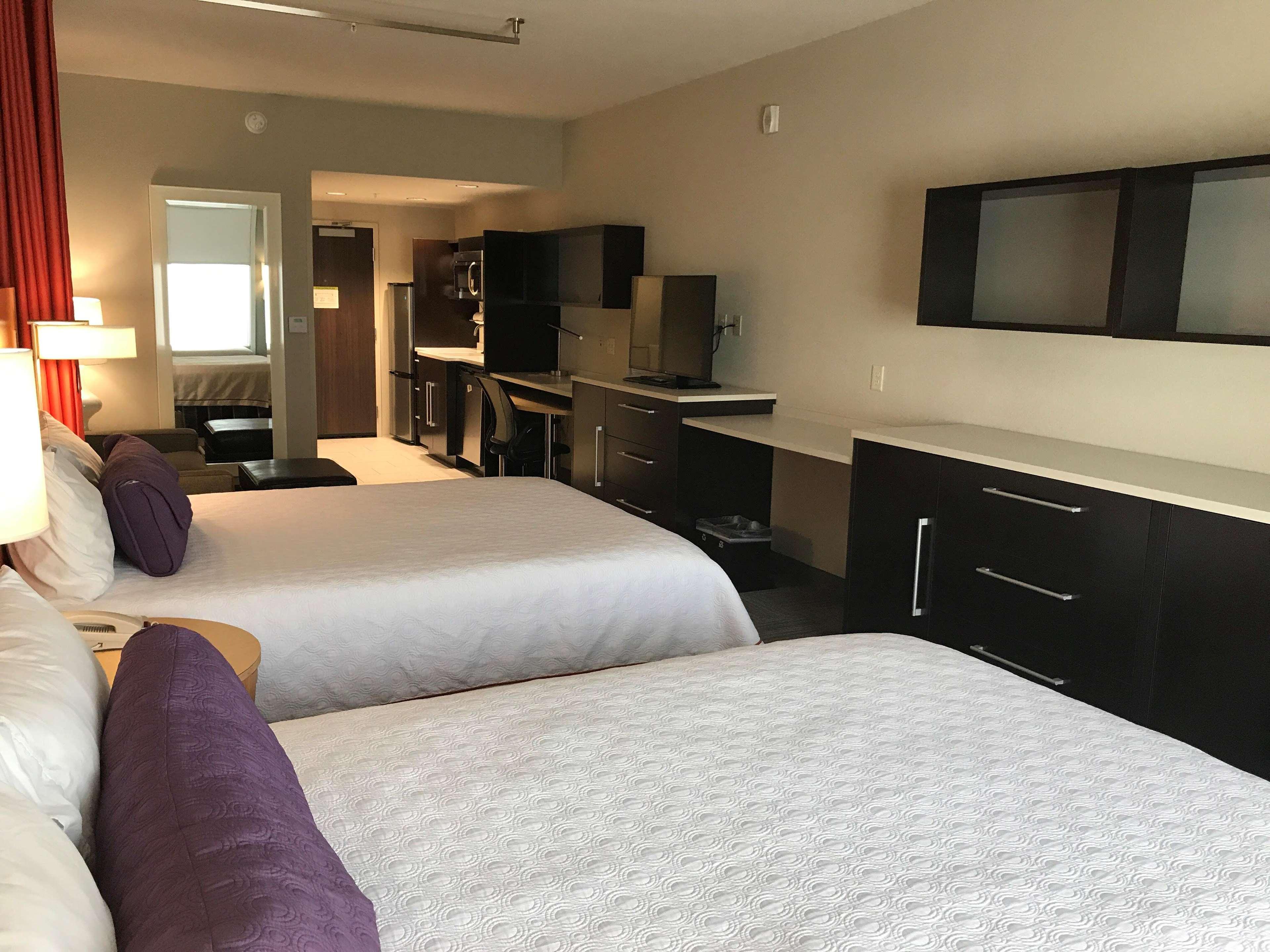 Candlewood Suites Fort Smith 15/50