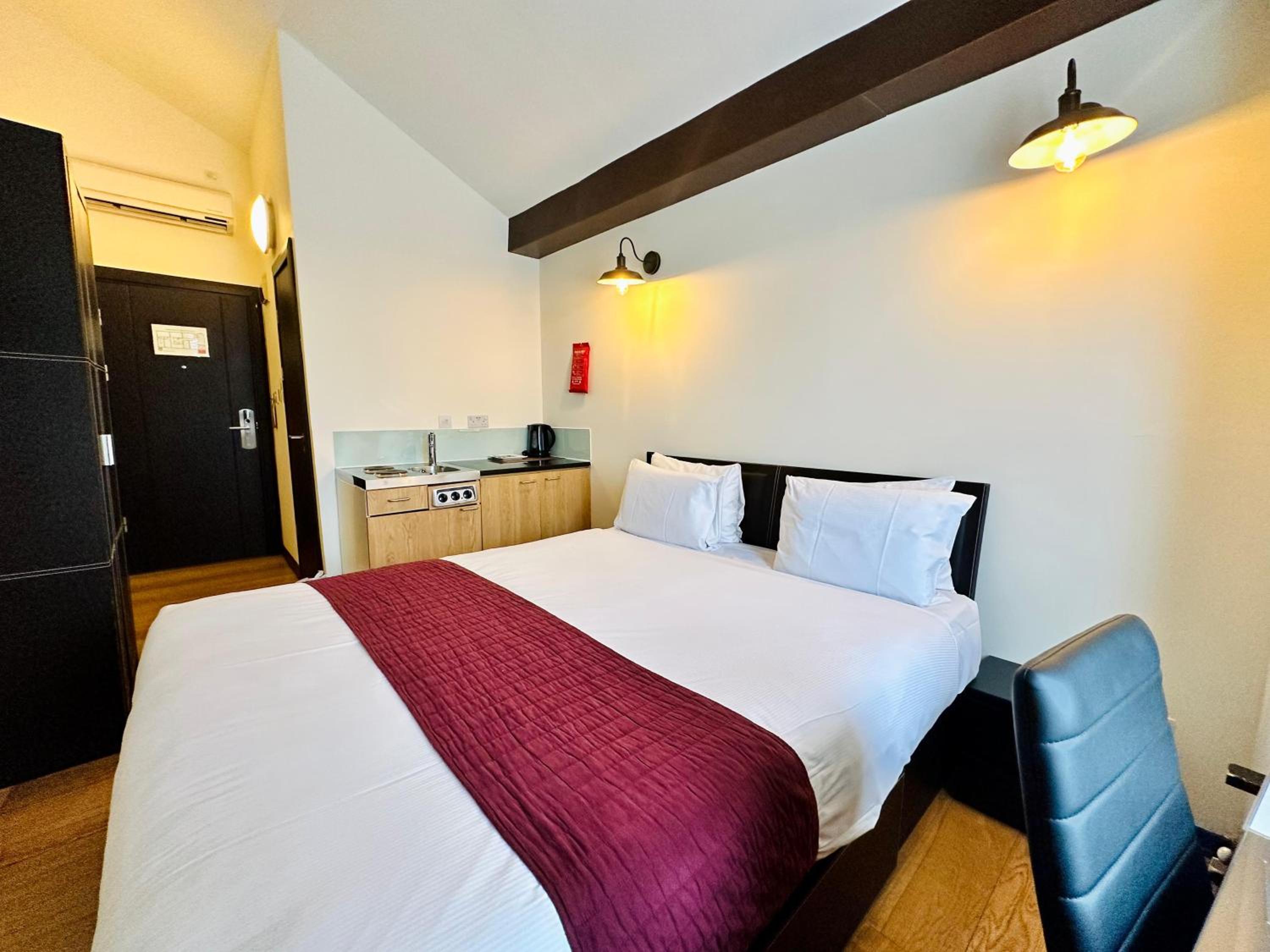 Double room, The Royale Chulan Hyde Park 10/10
