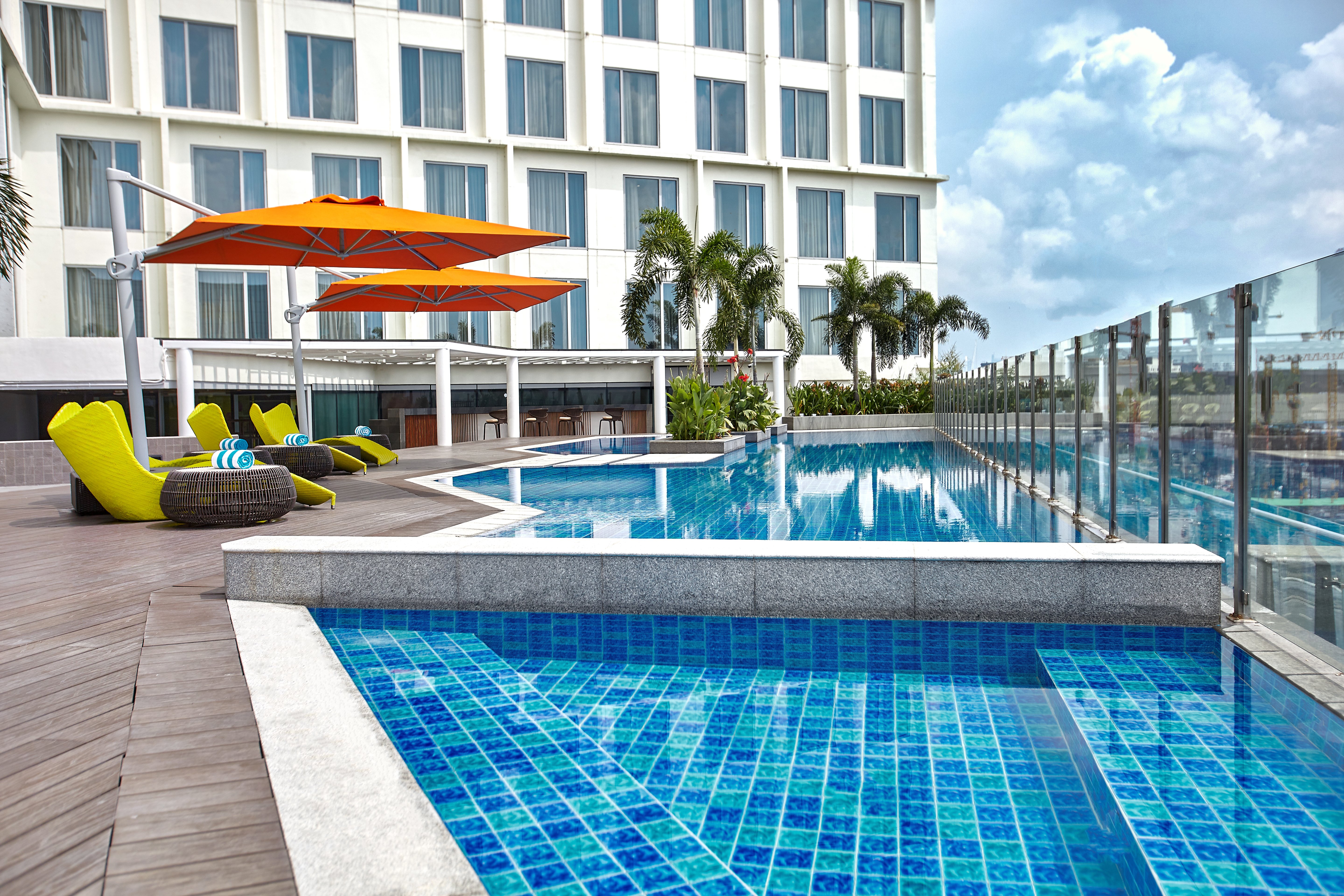 Kingsford Hotel Manila 33/34