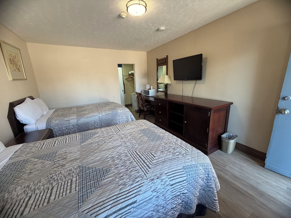 Sunset Inn 17/50