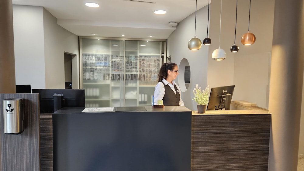 MEDIAN HOTEL HANNOVER LEHRTE 9/63