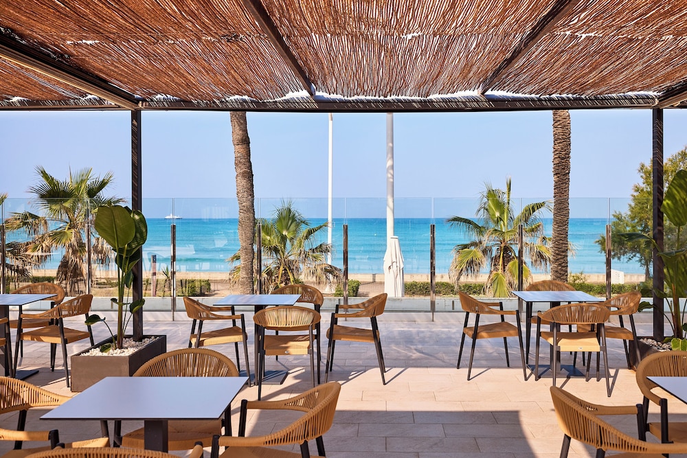 Universal Hotel Neptuno - Adults Only 55/69