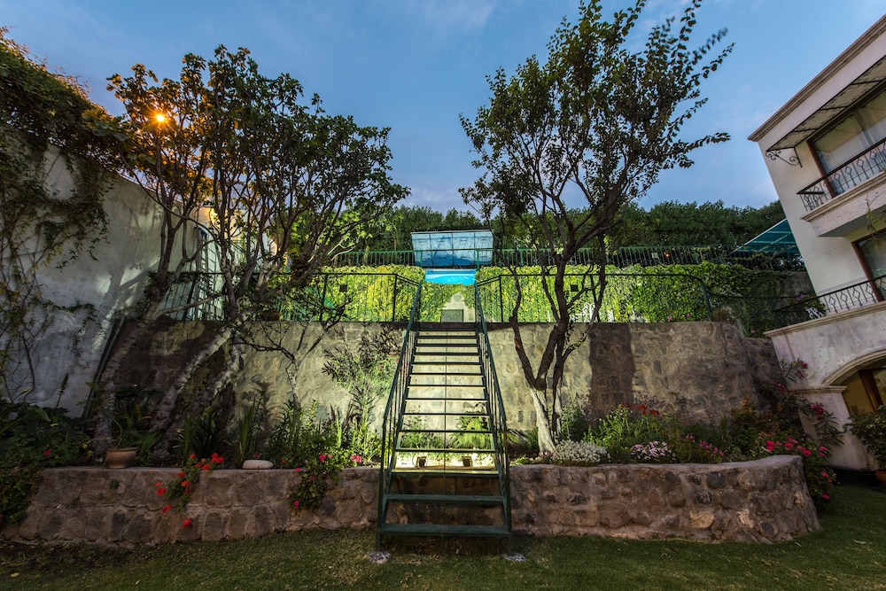 Hotel Boutique Villa Elisa 24/46