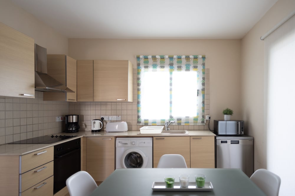 Athena Villa 28/32