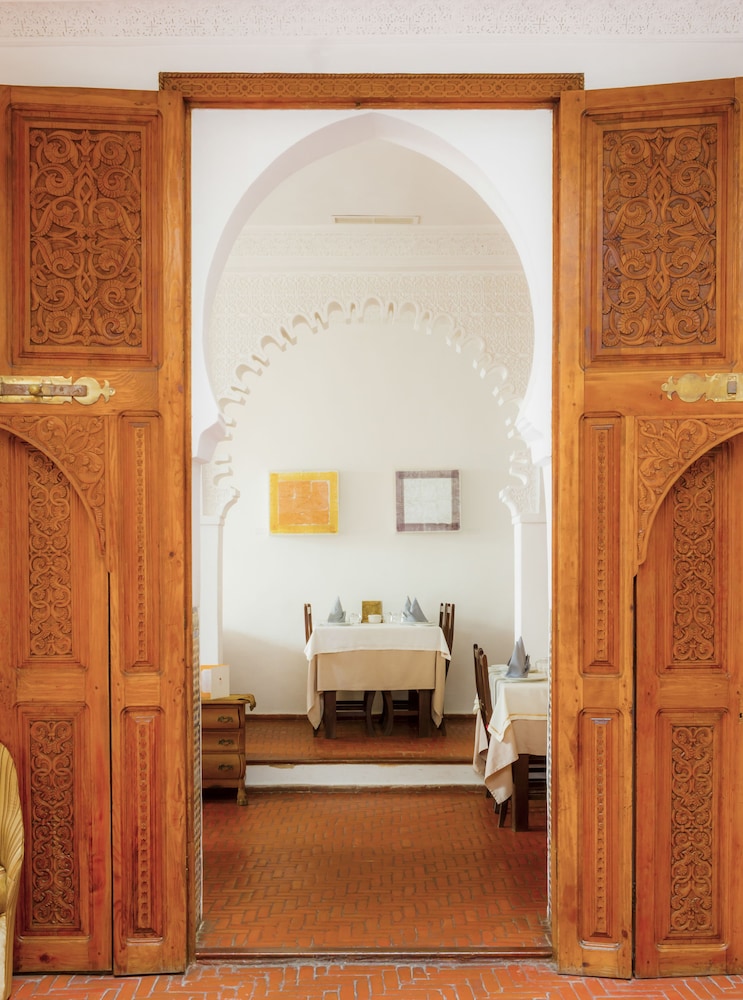 Hotel Blanco Riad 5/45