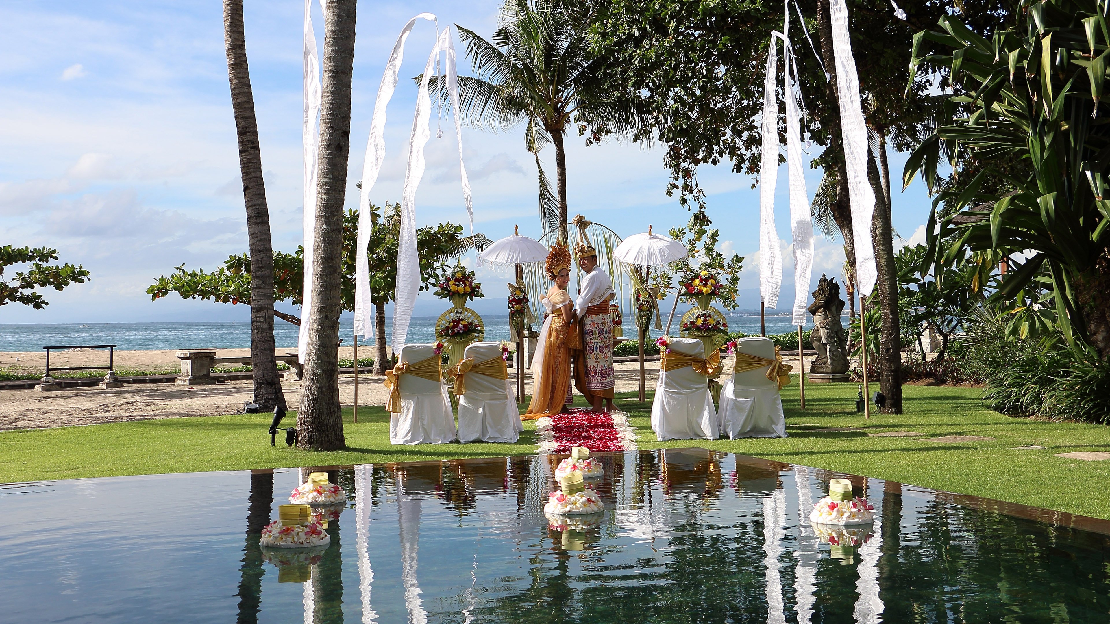 HOLIDAY INN RESORT BARUNA BALI 37/78