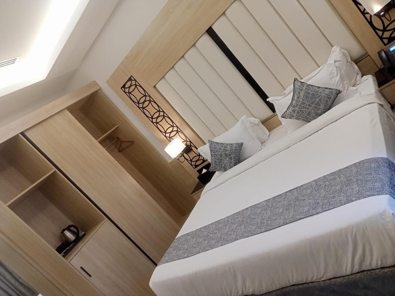 Mora Hotel Al Khobar 23/68