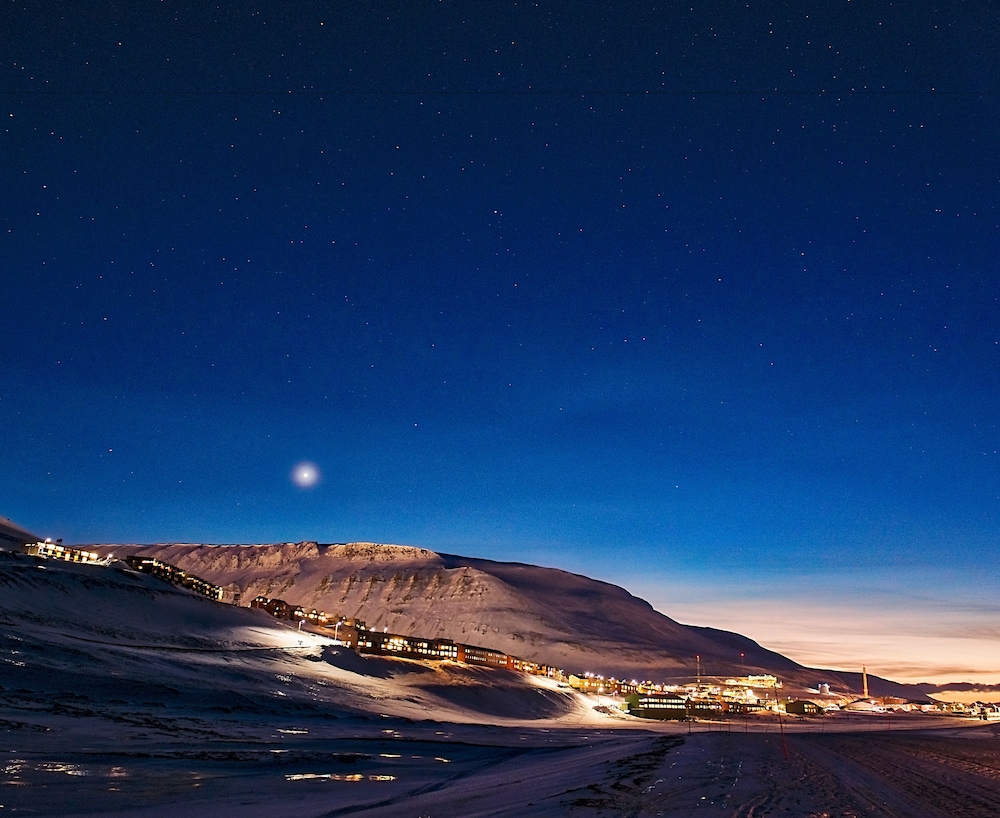 Radisson Blu Polar Spitsbergen 63/67