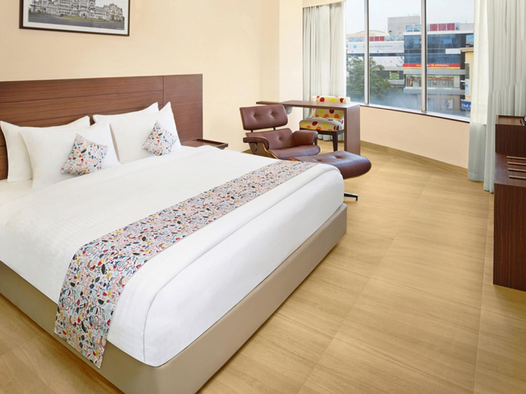 DELUXE, QUEEN BED