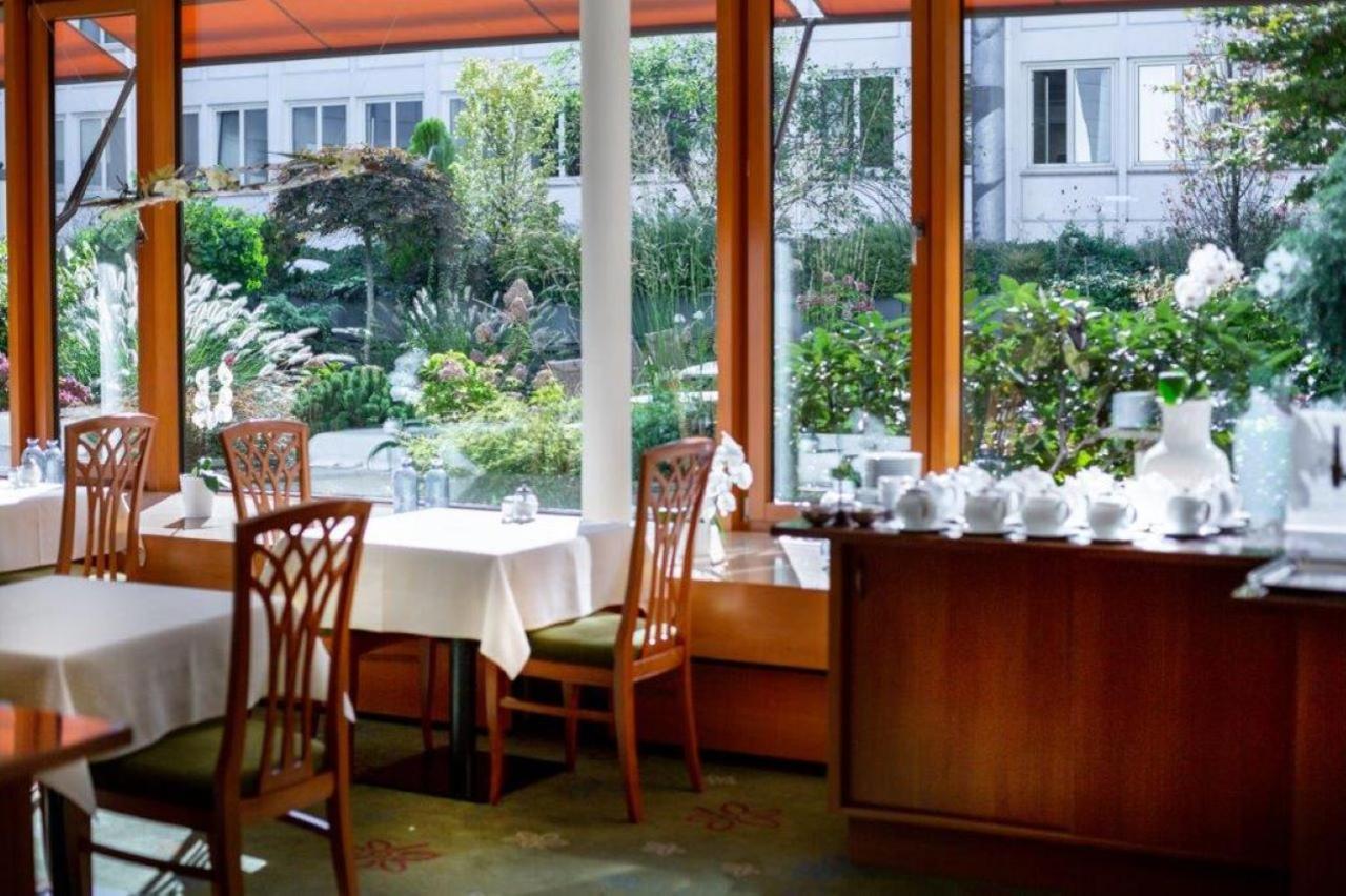 Kronenhotel Stuttgart 34/50