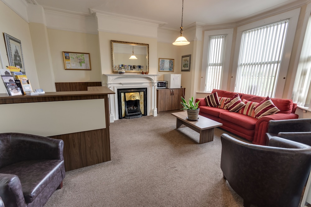Sportsview Guest House 50/61