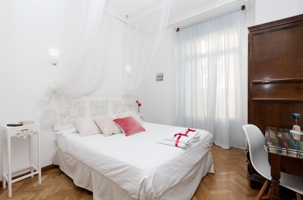 Hostal Hispano 23/67