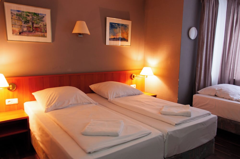 Fair Hotel Villa Diana Westend 20/65