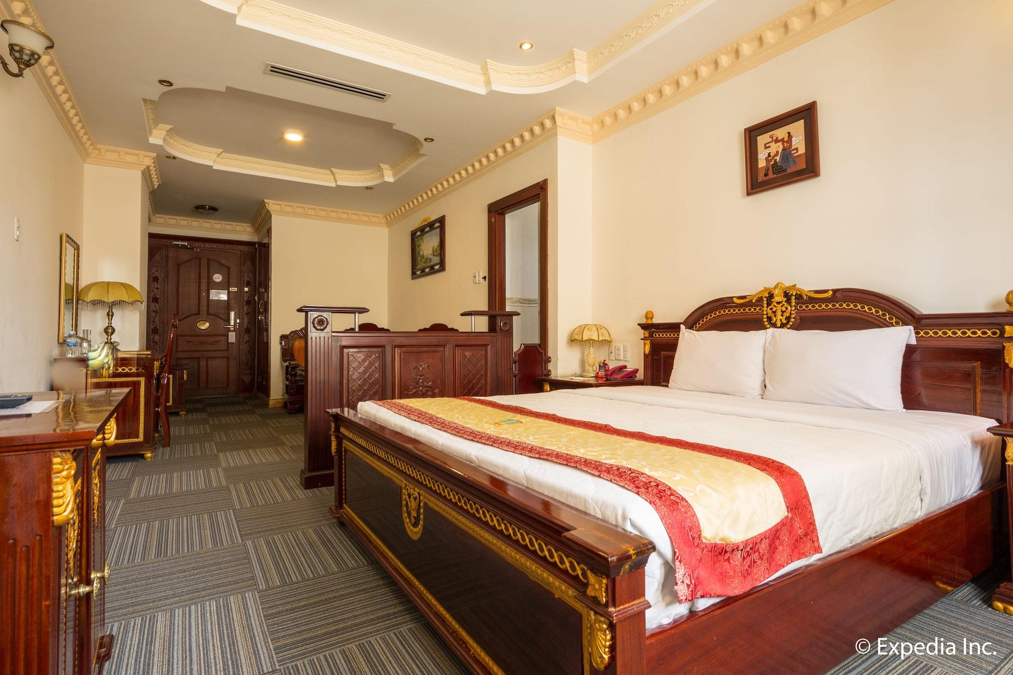 New Pacific Hotel 20/55