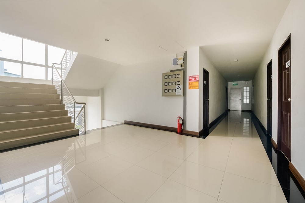 OYO 350 Mae Saeng Place 26/30