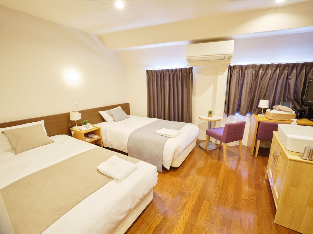 SUPERIOR, TWIN BEDS