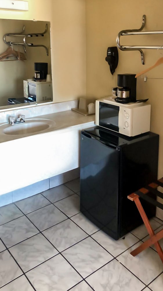 Hotel Guymon OK US-54 11/30