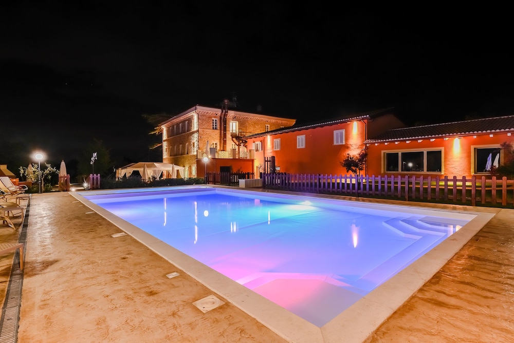 Relais Paradiso Perugia 64/72