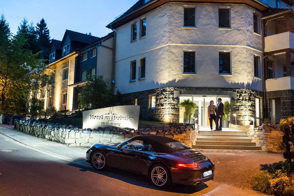 Hotel Am Herkules - Garni 42/49