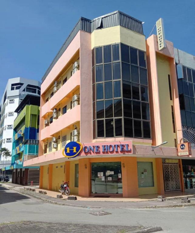 One Sadong Jaya Hotel 5/33