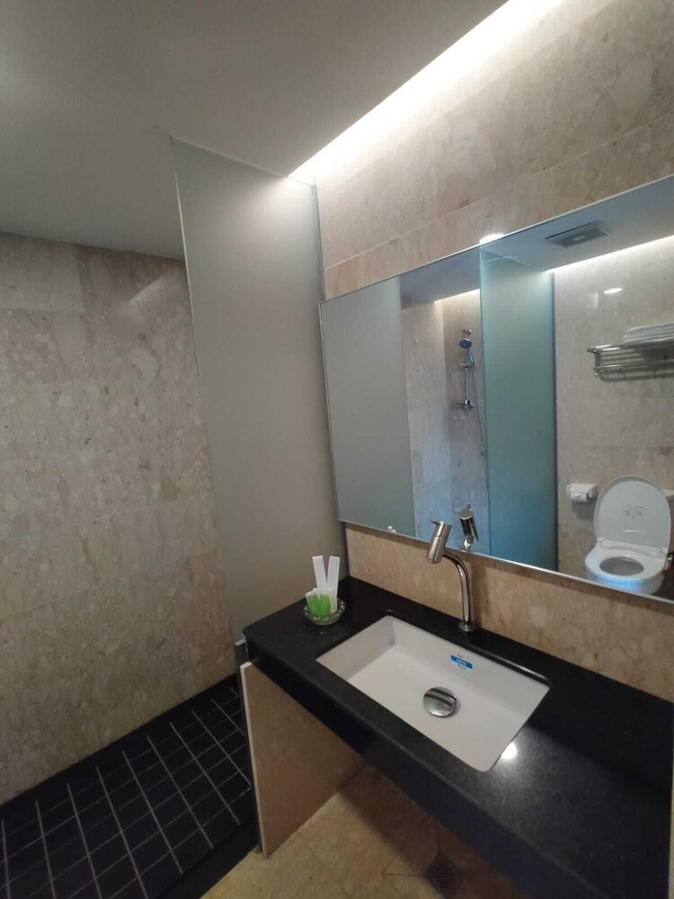 Grand Cahaya Hotel Pangandaran 14/17