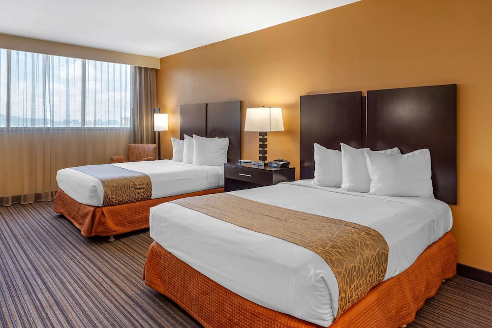 Best Western The Plaza Hotel Honolulu Airport 11/30