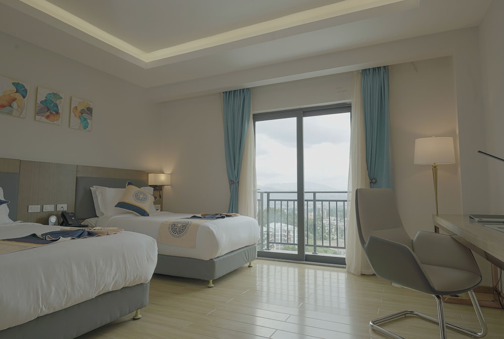 Stay Easy Plus Hotel 21/38