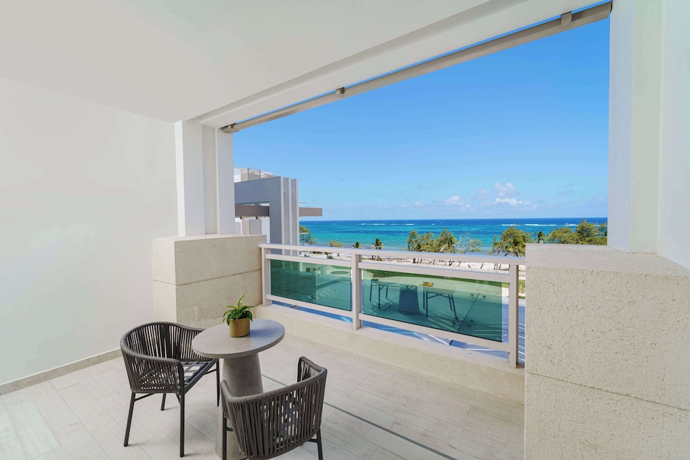Wyndham Grand Barbados Sam Lords Castle All Inclusive Resort 64/91
