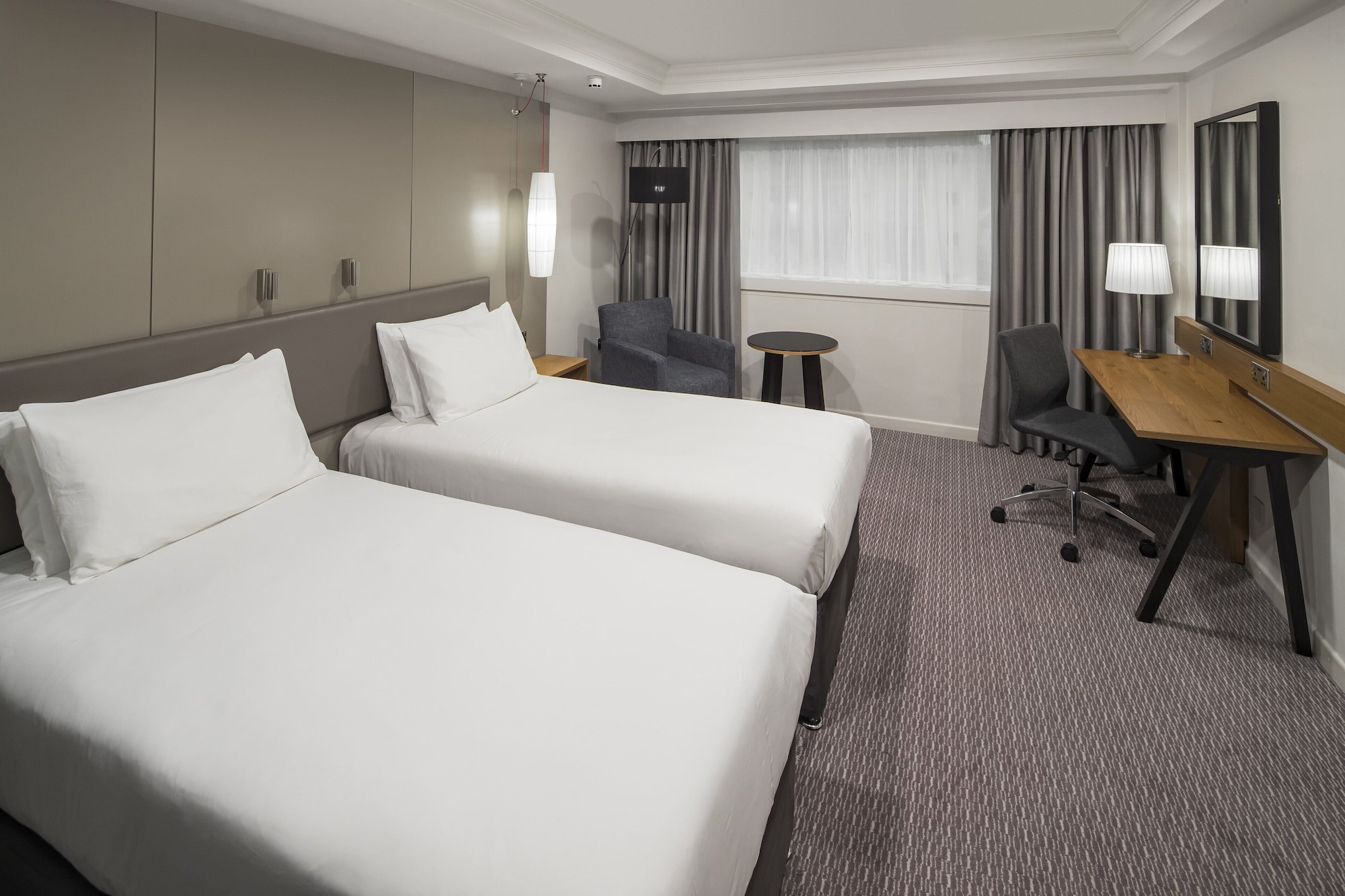PREMIUM, TWIN BEDS