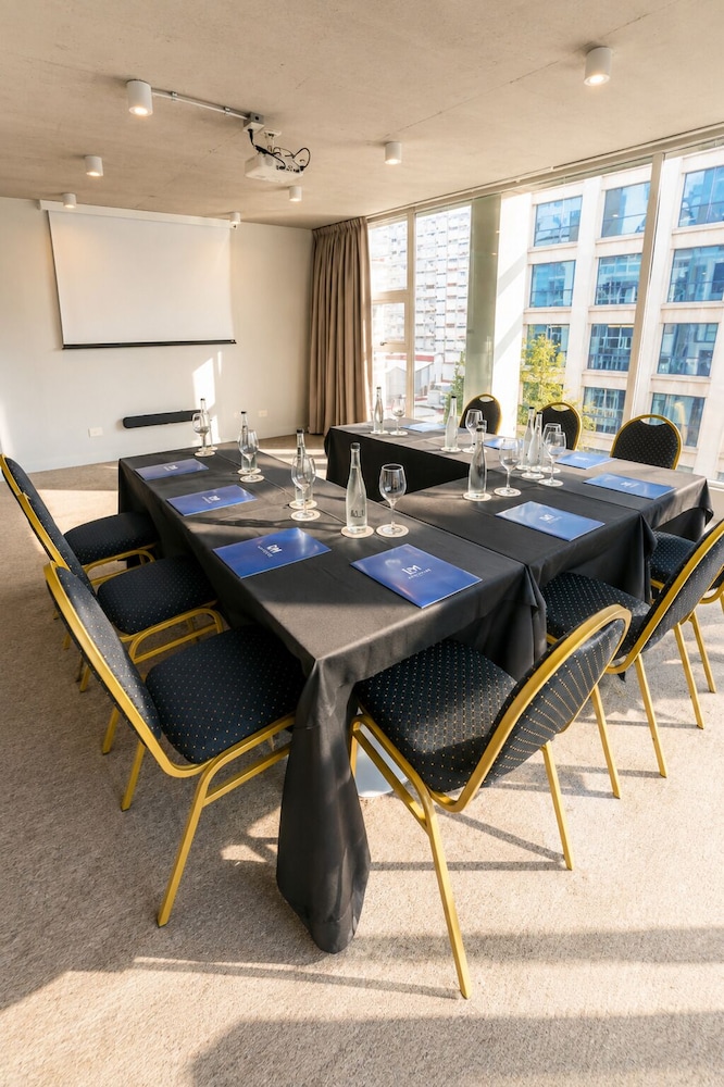 Urbanica The Libertador Hotel 32/46