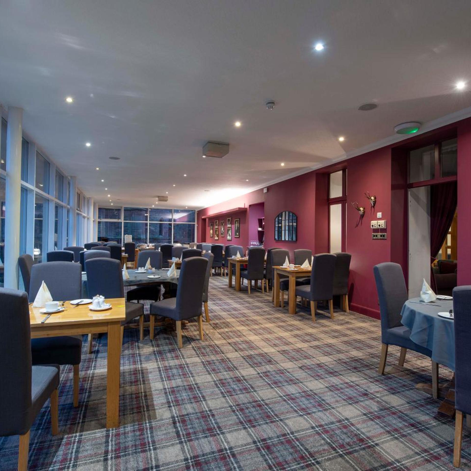Royal George Hotel 38/46