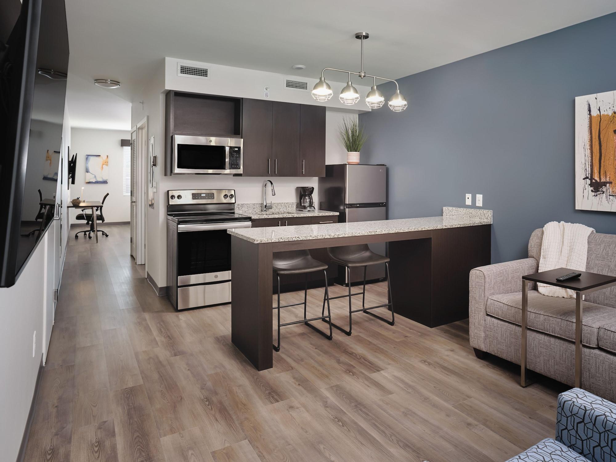stayAPT Suites Chattanooga-Ooltewah VW 8/16