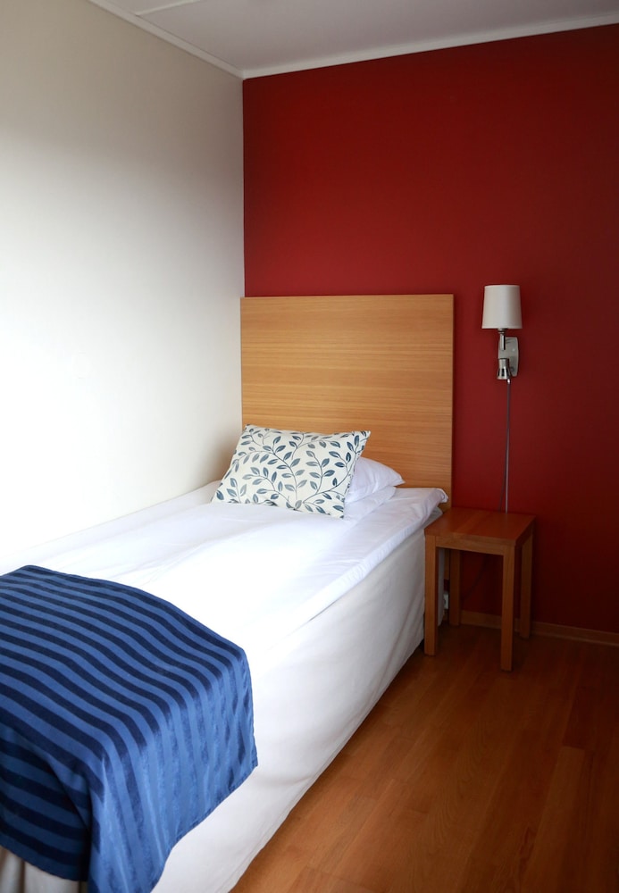 Sanner Hotell 9/50